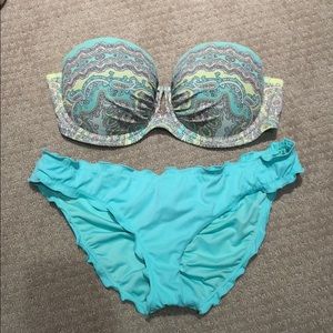 Strapless bikini